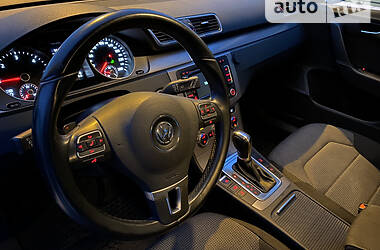 Универсал Volkswagen Passat B7 2012 в Стрые