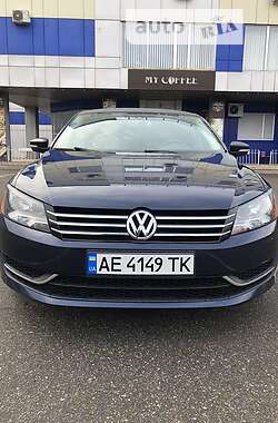 Седан Volkswagen Passat B7 2014 в Кривом Роге