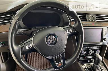 Универсал Volkswagen Passat B8 2015 в Ивано-Франковске
