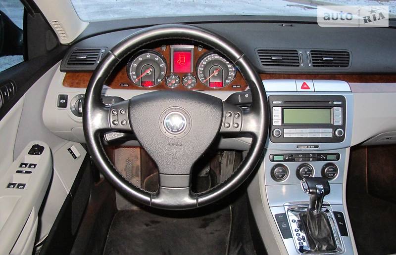 Седан Volkswagen Passat 2006 в Киеве