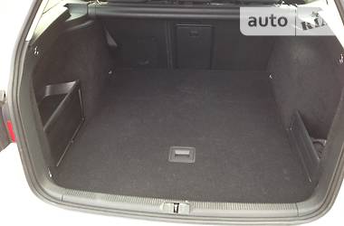 Универсал Volkswagen Passat 2010 в 
