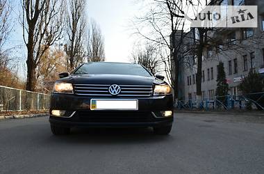 Универсал Volkswagen Passat 2011 в Хмельницком