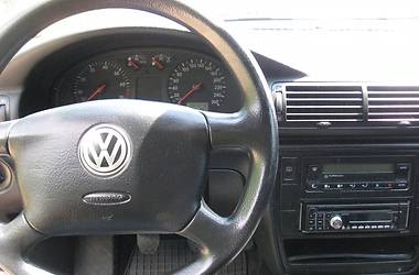 Универсал Volkswagen Passat 1999 в Киеве
