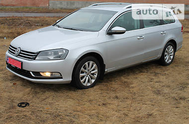  Volkswagen Passat 2012 в Полтаві