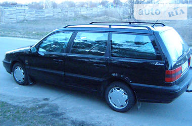 Универсал Volkswagen Passat 1995 в Полтаве