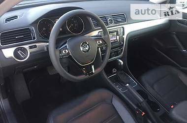  Volkswagen Passat 2015 в Луцке