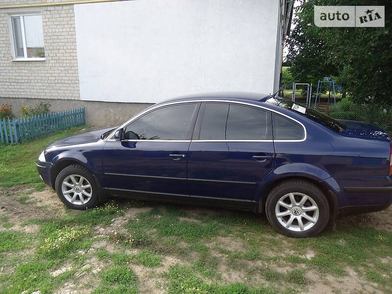 Седан Volkswagen Passat 2005 в Первомайську