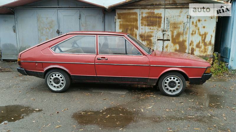 Ліфтбек Volkswagen Passat 1980 в Києві