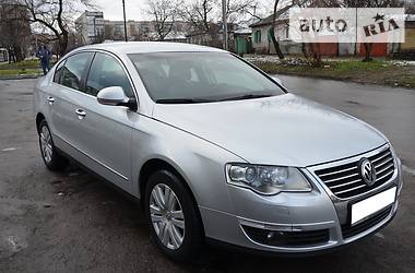 Седан Volkswagen Passat 2006 в Черкассах