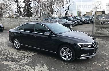 Седан Volkswagen Passat 2014 в Тернополе