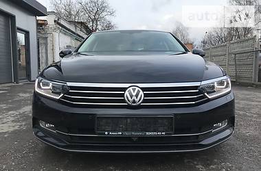 Седан Volkswagen Passat 2014 в Тернополе