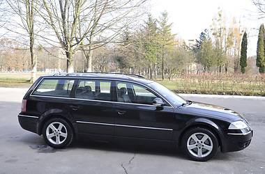 Универсал Volkswagen Passat 2004 в Ровно