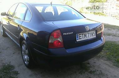 Седан Volkswagen Passat 2002 в Виннице