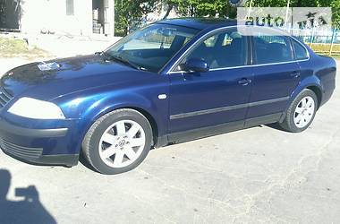 Седан Volkswagen Passat 2002 в Виннице