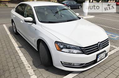 Седан Volkswagen Passat 2013 в Хмельницком