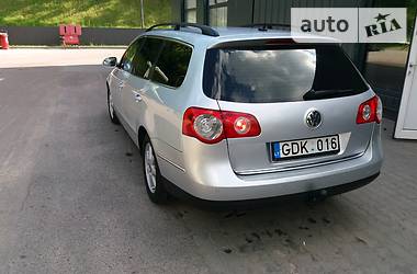 Универсал Volkswagen Passat 2006 в Ровно