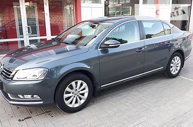 Седан Volkswagen Passat 2012 в Херсоне