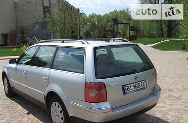 Универсал Volkswagen Passat 2003 в Миргороде