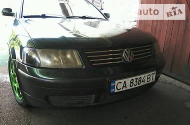 Седан Volkswagen Passat 1999 в Черкассах