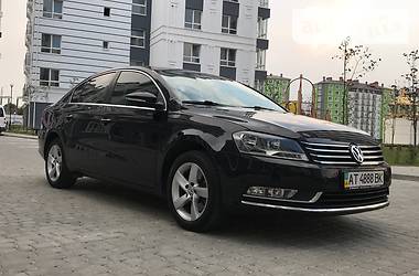 Седан Volkswagen Passat 2013 в Івано-Франківську