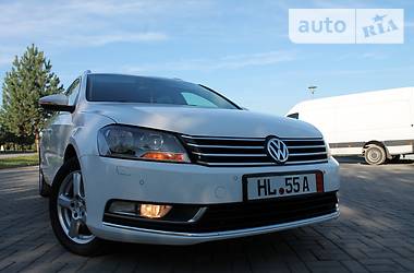 Универсал Volkswagen Passat 2013 в Дрогобыче