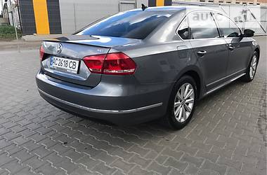 Седан Volkswagen Passat 2012 в Луцке