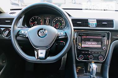 Седан Volkswagen Passat 2015 в Ивано-Франковске