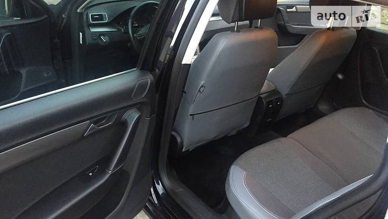 Универсал Volkswagen Passat 2012 в Ровно