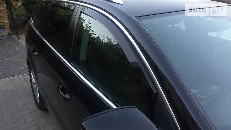 Универсал Volkswagen Passat 2012 в Ровно