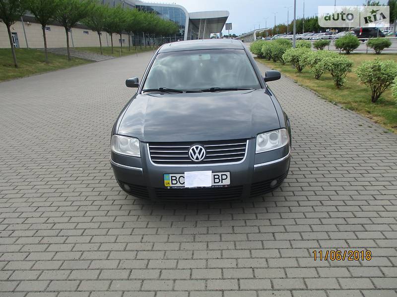 Седан Volkswagen Passat 2001 в Львове