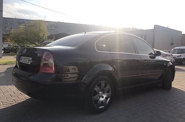 Седан Volkswagen Passat 2004 в Ровно