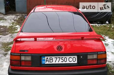 Седан Volkswagen Passat 1989 в Виннице