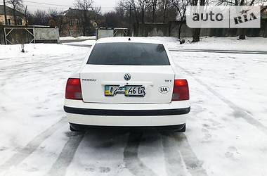  Volkswagen Passat 1998 в Киеве