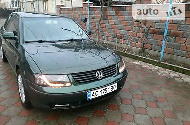 Седан Volkswagen Passat 1999 в Мукачево