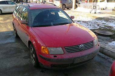 Универсал Volkswagen Passat 2000 в Хмельницком