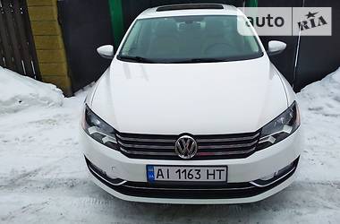 Седан Volkswagen Passat 2012 в Киеве