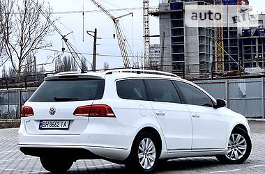 Универсал Volkswagen Passat 2014 в Одессе