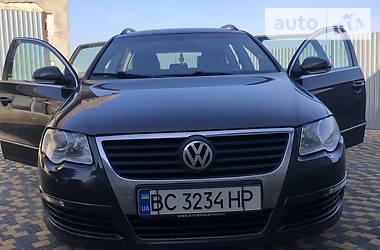 Универсал Volkswagen Passat 2006 в Стрые