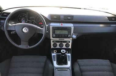 Универсал Volkswagen Passat 2006 в Буче