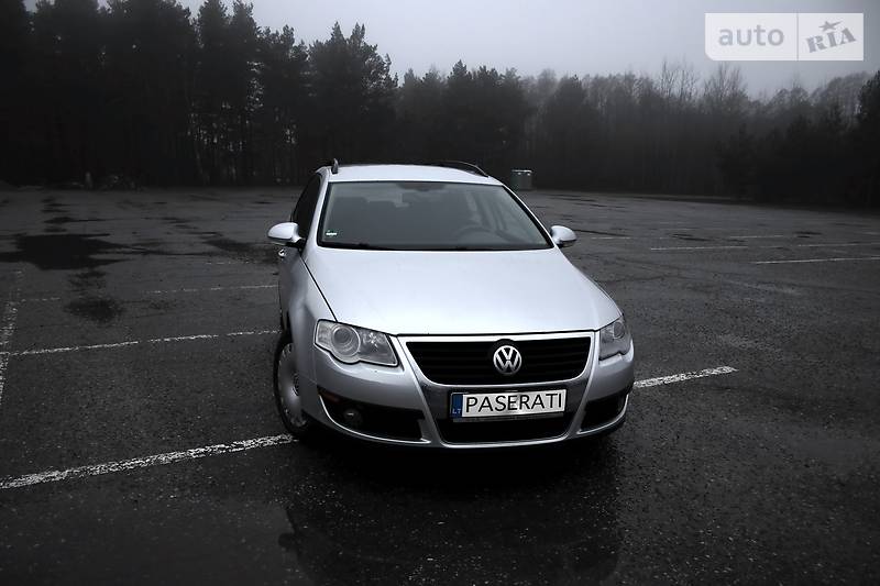 Универсал Volkswagen Passat 2006 в Киеве