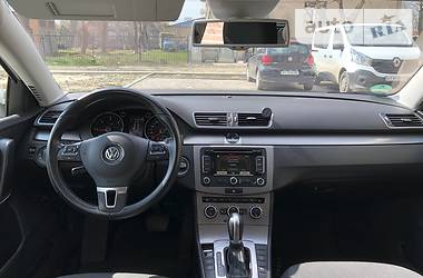 Універсал Volkswagen Passat 2014 в 