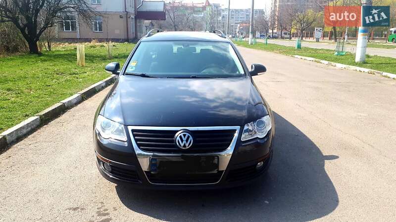 Универсал Volkswagen Passat 2009 в Калуше