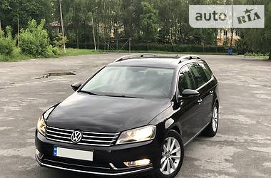 Універсал Volkswagen Passat 2011 в Рівному