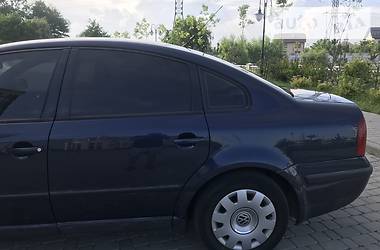 Седан Volkswagen Passat 1998 в 