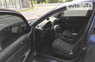 Седан Volkswagen Passat 1998 в 