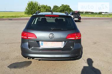 Универсал Volkswagen Passat 2014 в Ровно