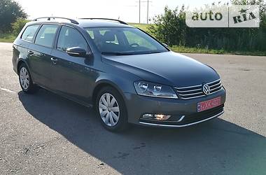 Универсал Volkswagen Passat 2014 в Ровно