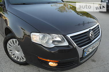 Универсал Volkswagen Passat 2010 в Дрогобыче