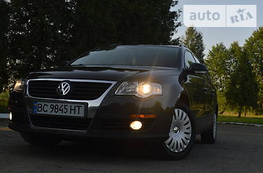 Универсал Volkswagen Passat 2010 в Дрогобыче