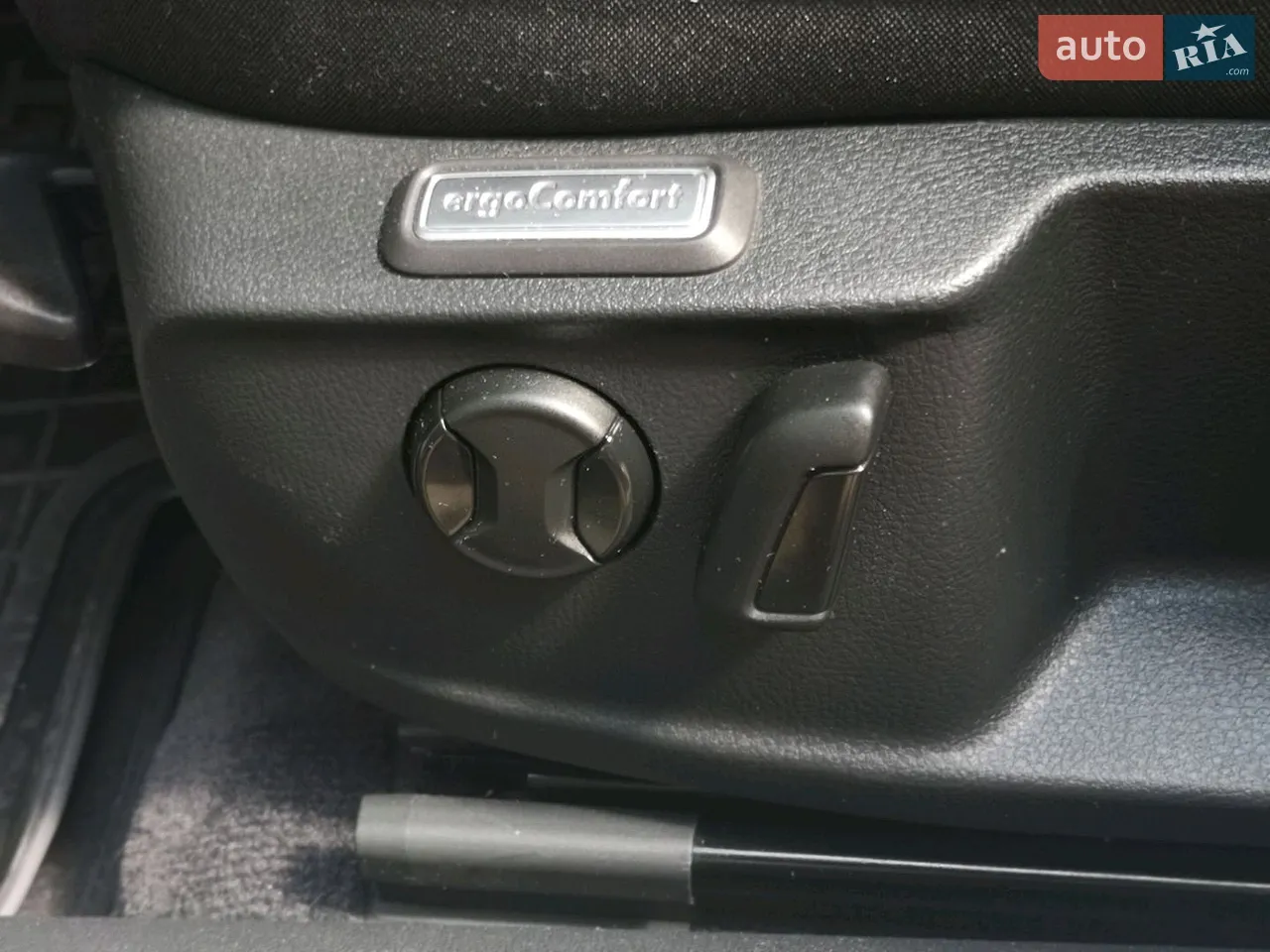 2015 Volkswagen Passat - мініатюра 41